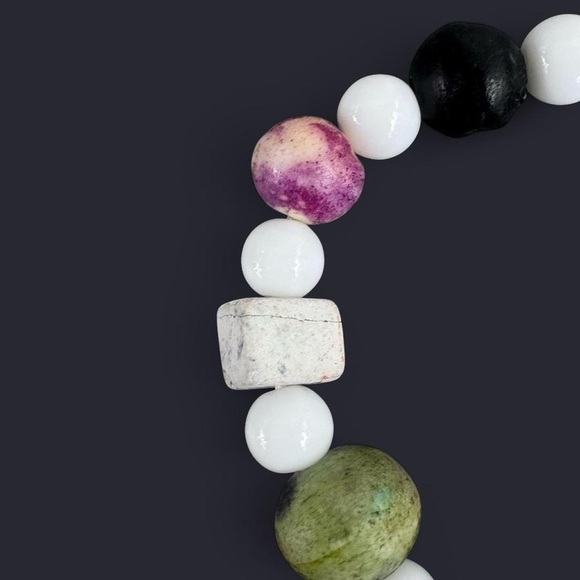 White Boho Mixed Bead Bracelet - Picture 3 of 5